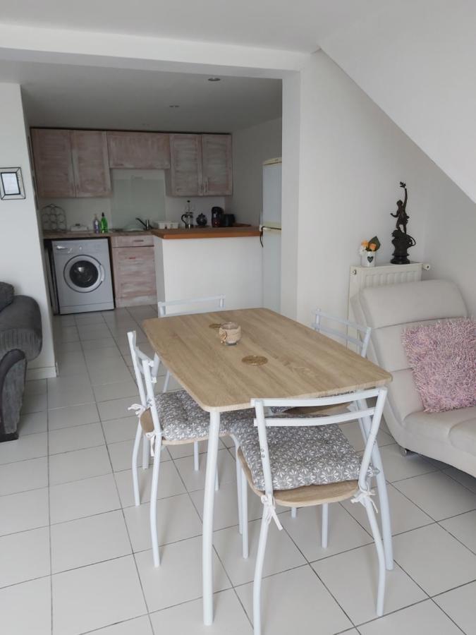 Appartamento Chez Turnbulls Pomport Esterno foto